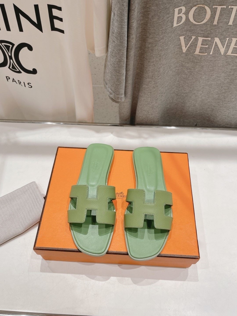 Hermes Slippers